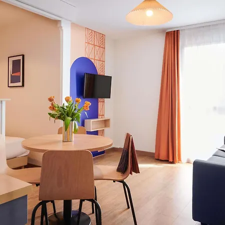 Aparthotel Adagio Access Rennes Centre-2
